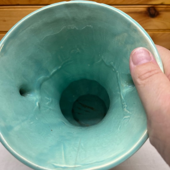 Vintage McCoy vase - Picture 4 of 4